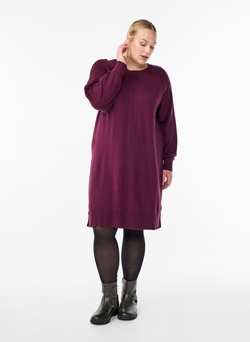 Short knitted dress with raglan sleeves and a centre seam, Dark Bordeaux, Model image number 1