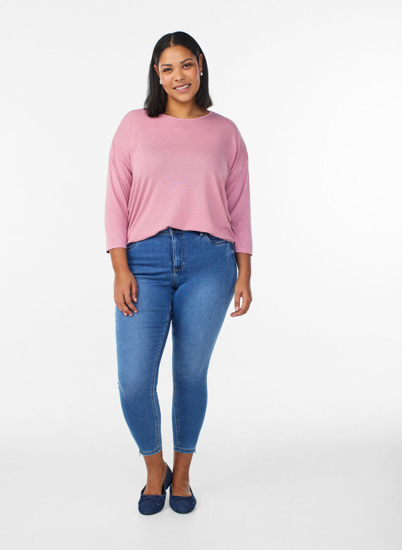 Cropped Amy jeans with zipper detail, Blue, Model image number 0