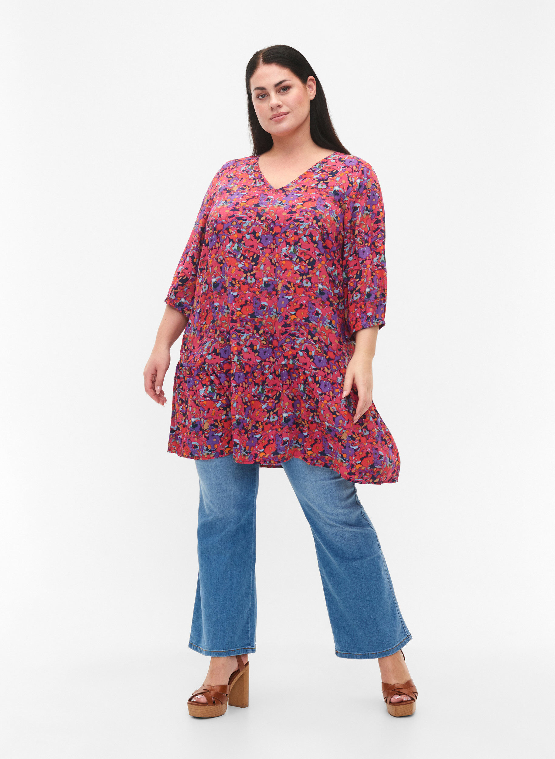 Zizzifashion Viscose tunic with A-line cut, Pink Small FL. AOP, Model image number 2