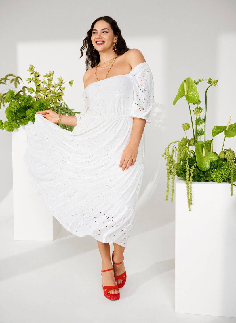Maxi dress with lace pattern and a square neckline, Bright White, Image