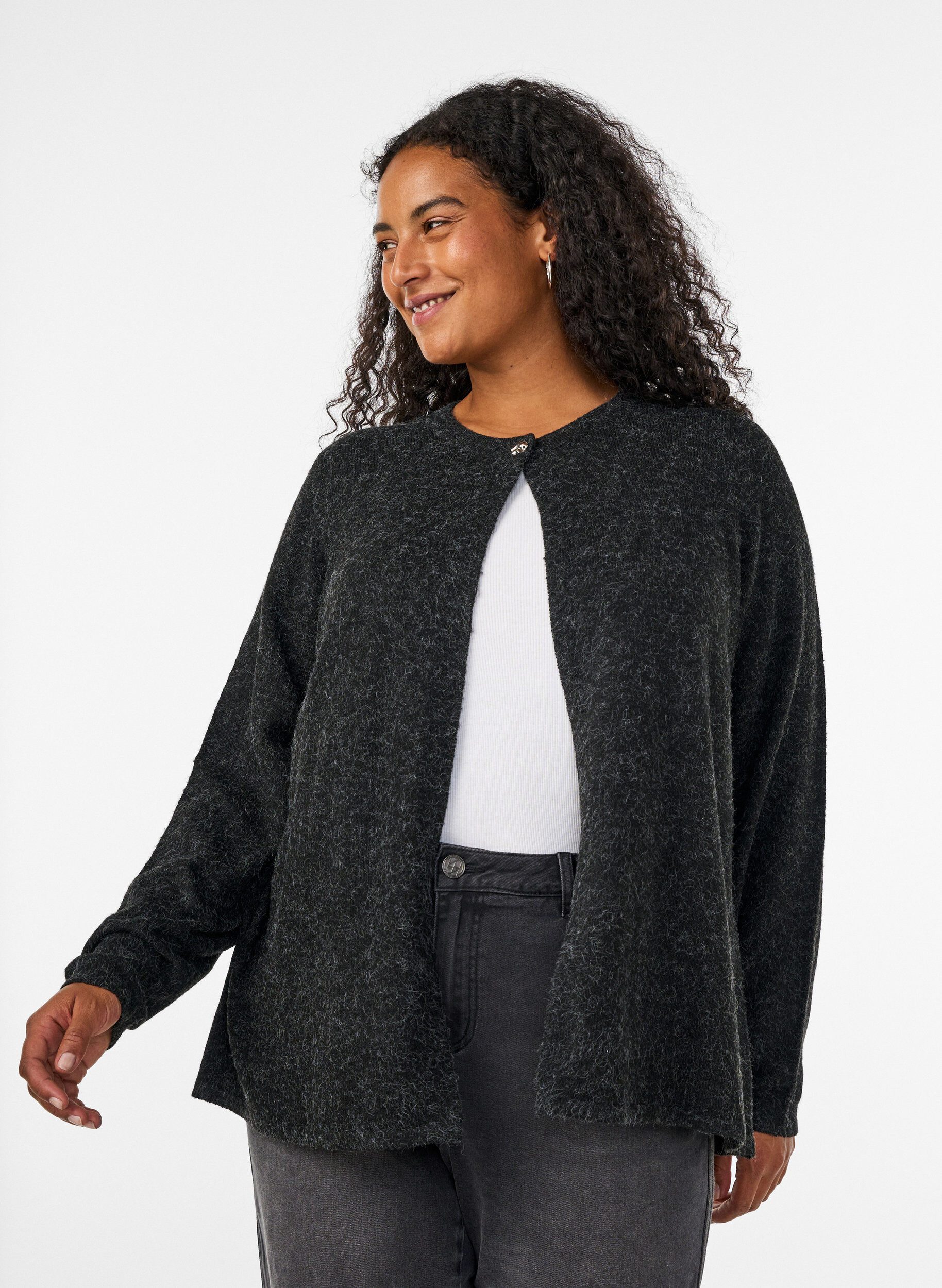 Knitted cardigan with a round neck and button fastening, Dark Grey, Model