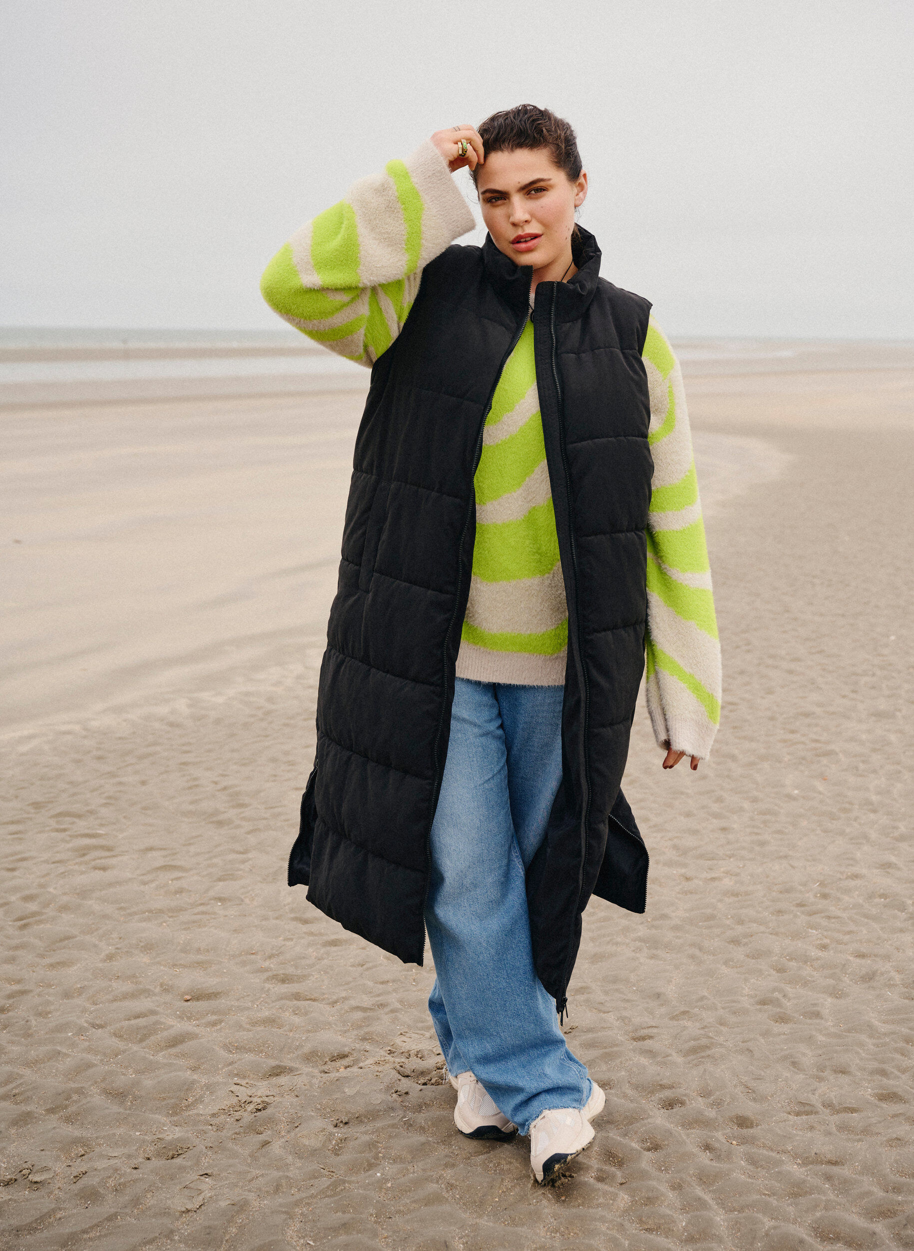 Zizzifashion Long vest with high collar and pockets, Black, Image image number 0