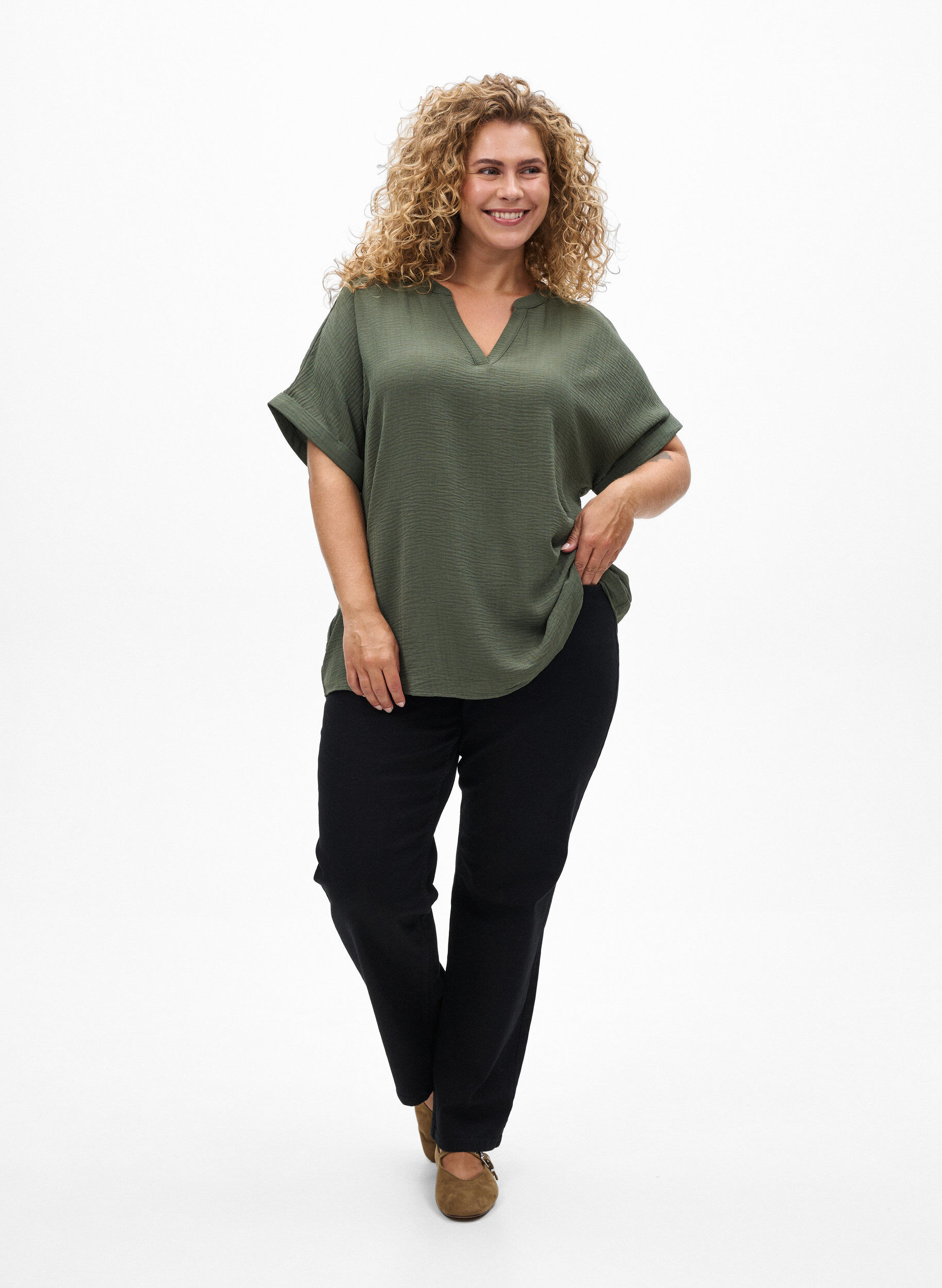 Zizzifashion Loose blouse with short sleeves, Green, Model image number 1