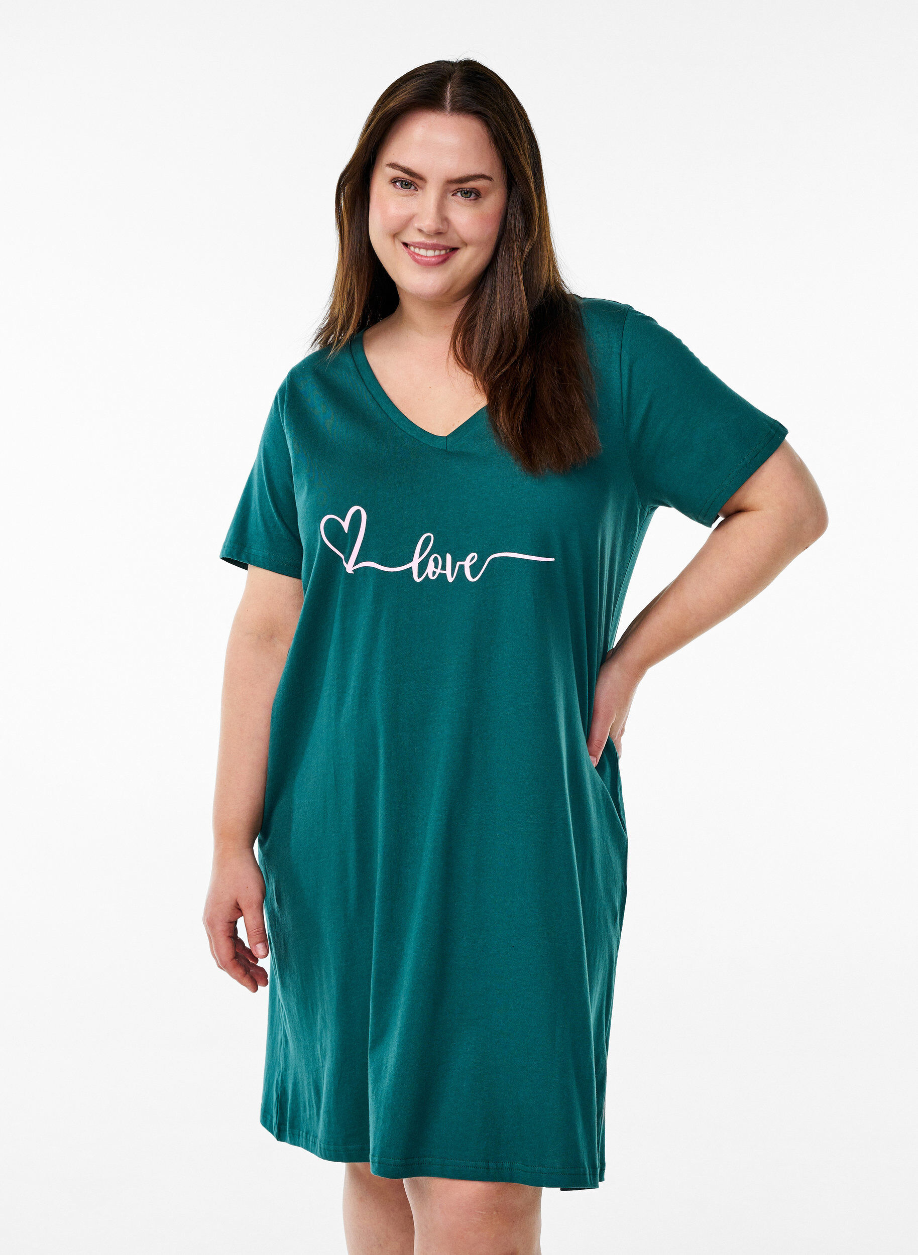 Organic cotton nightgown with v-neck, Green, Model