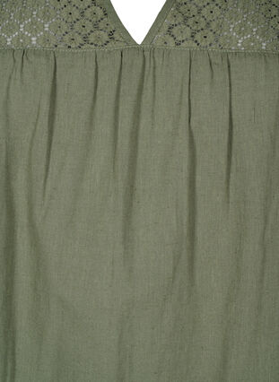 Dress in a cotton blend with linen and crochet detail, Deep Lichen Green, Packshot image number 2