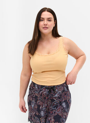 Top with lace trim, Almond Cream, Model image number 0