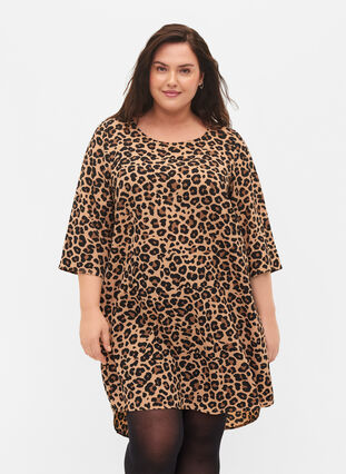 Printed dress with 3/4 sleeves, Leopard, Model image number 0