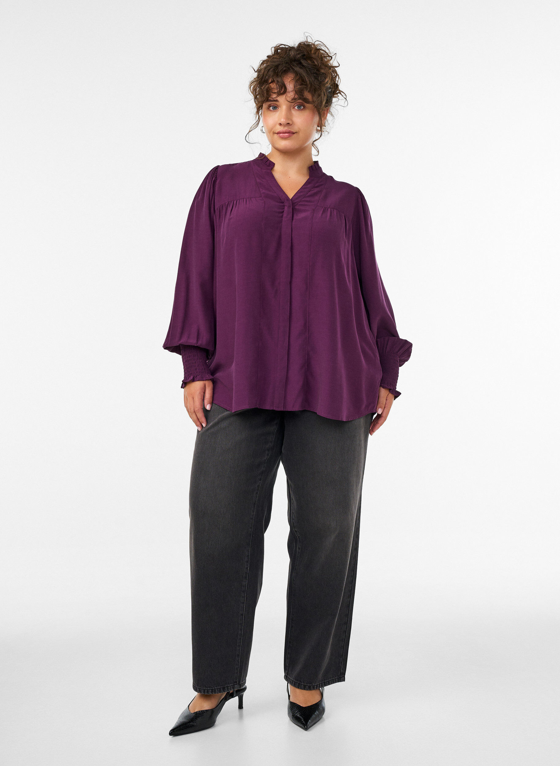 ZizzifashionBlouse with ruffle collar and ruching, Purple, Model image number 1