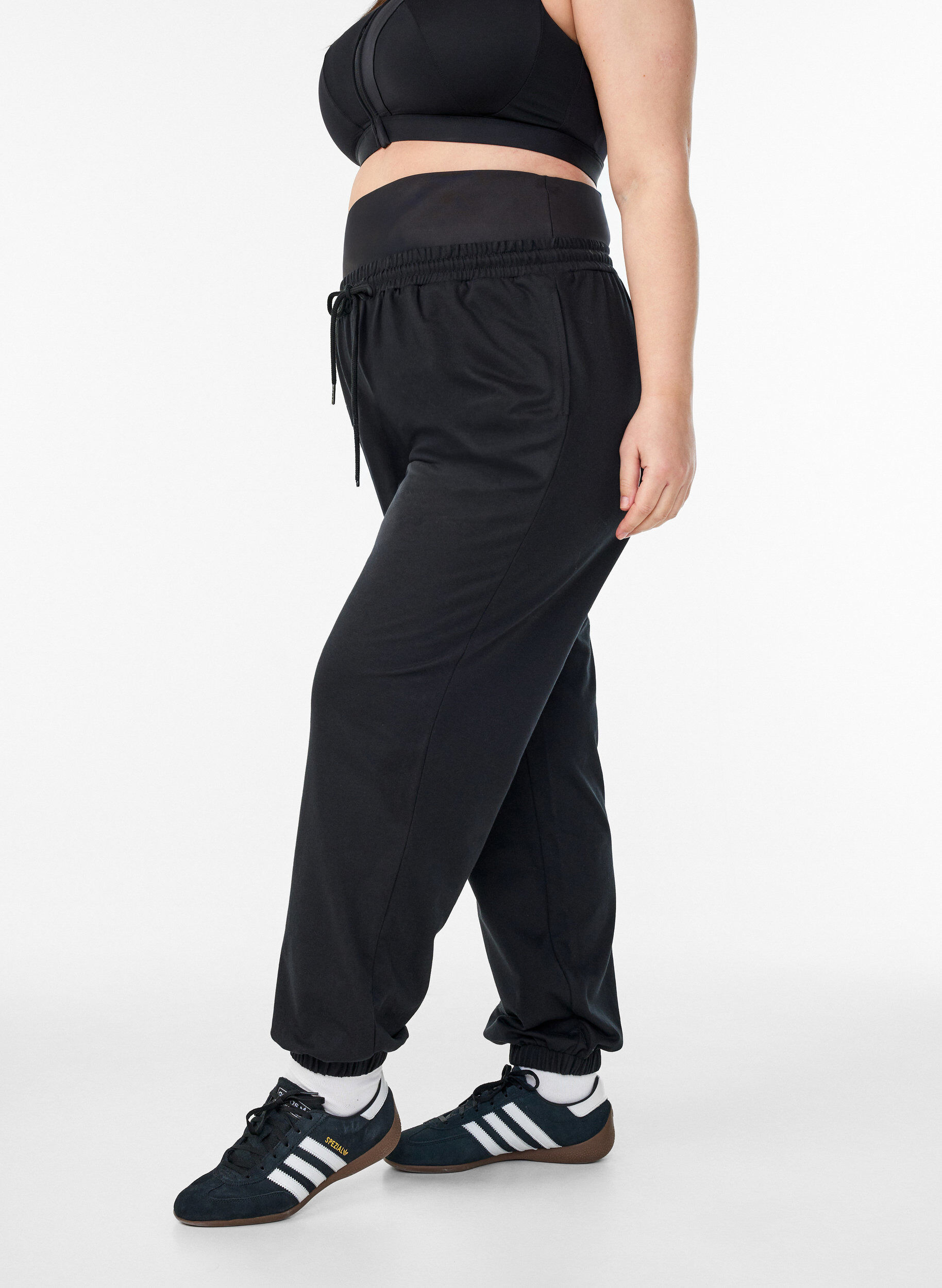 Sweatpants with a wide waistband, Black, Model