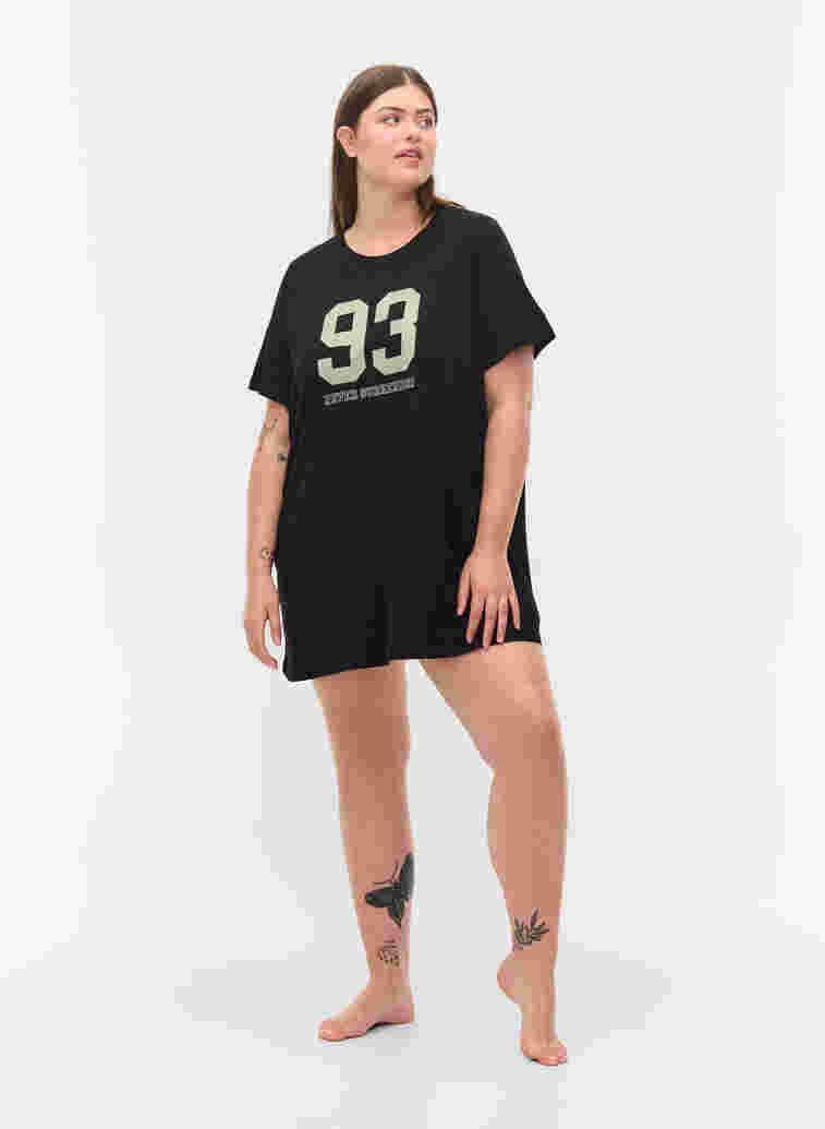 Oversized night t-shirt in organic cotton, Black w. 93, Model image number 3