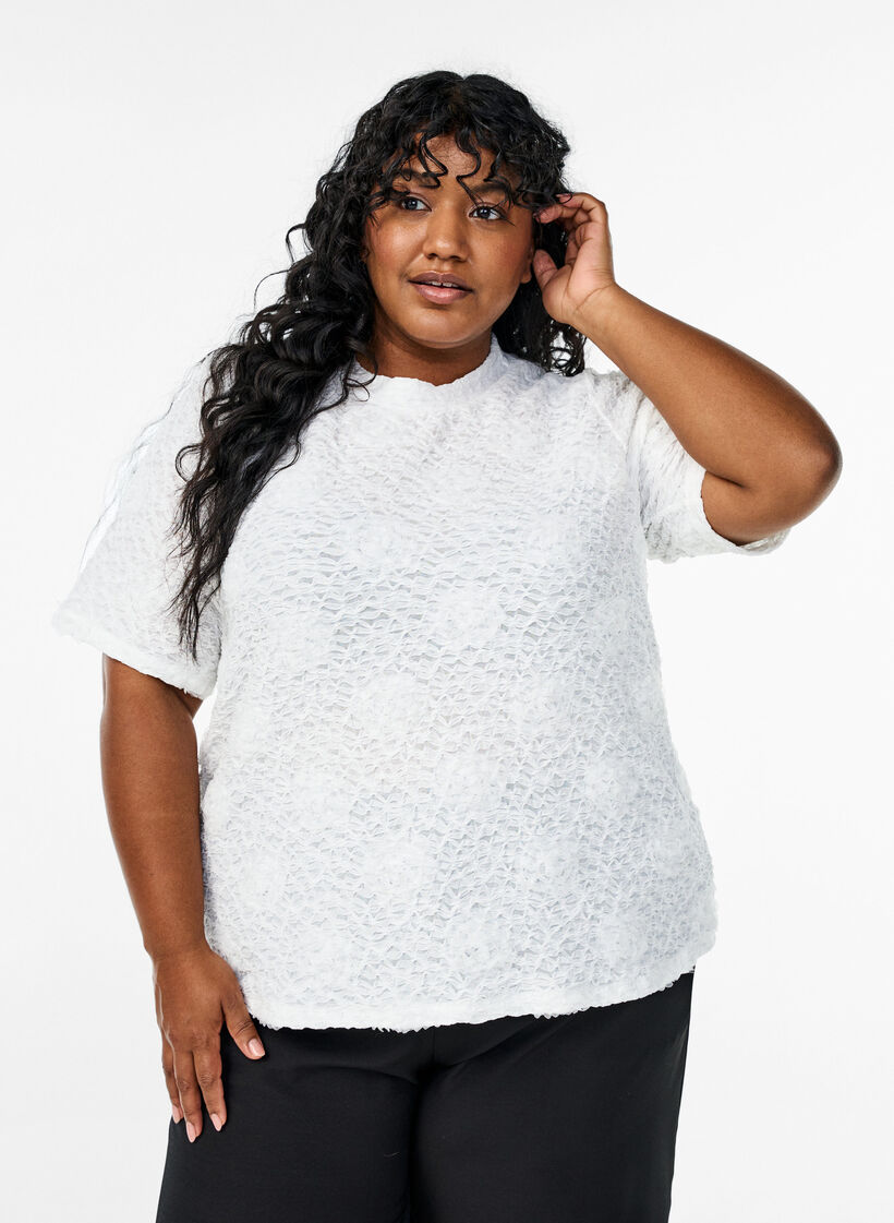 Blouse with 3D flowers and short sleeves, White, Model image number 0