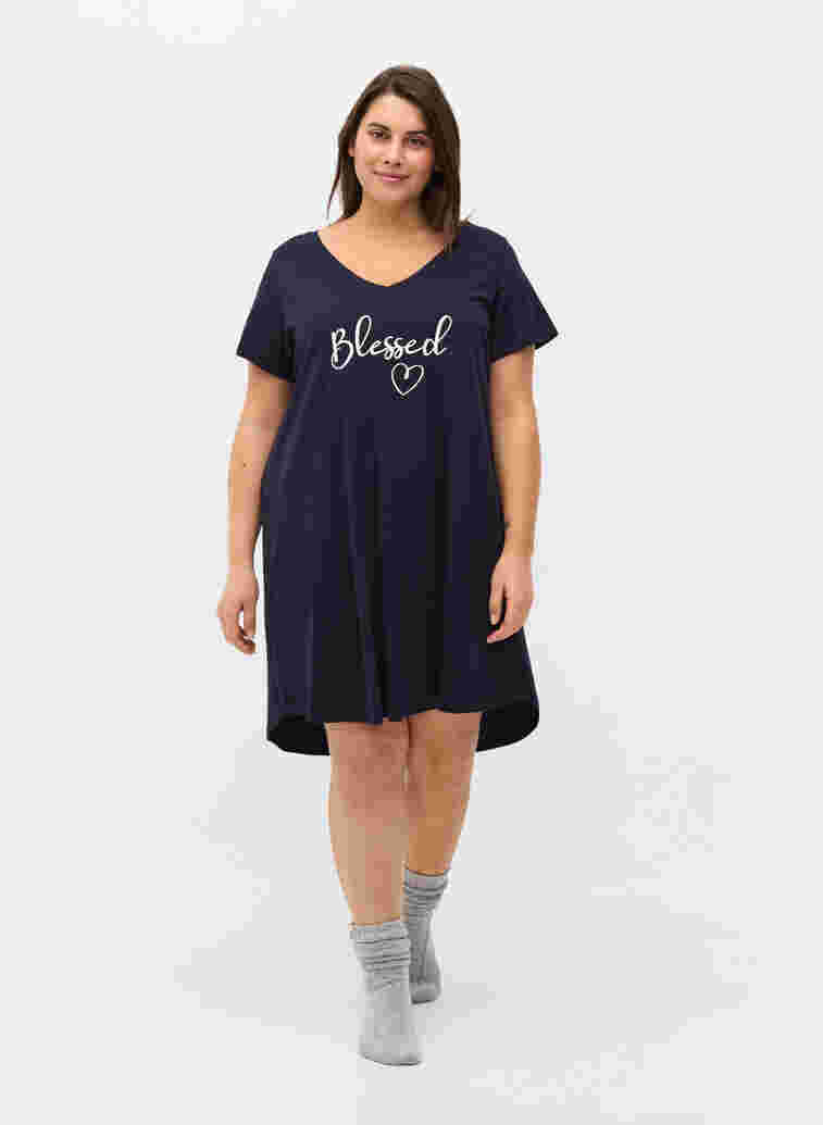 Short-sleeved cotton nightdress with print, Night Sky  Blessed, Model image number 2