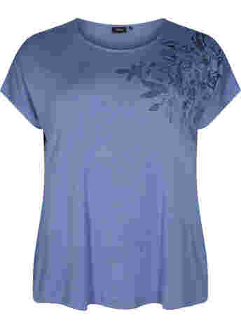 Short-sleeved viscose t-shirt with floral print