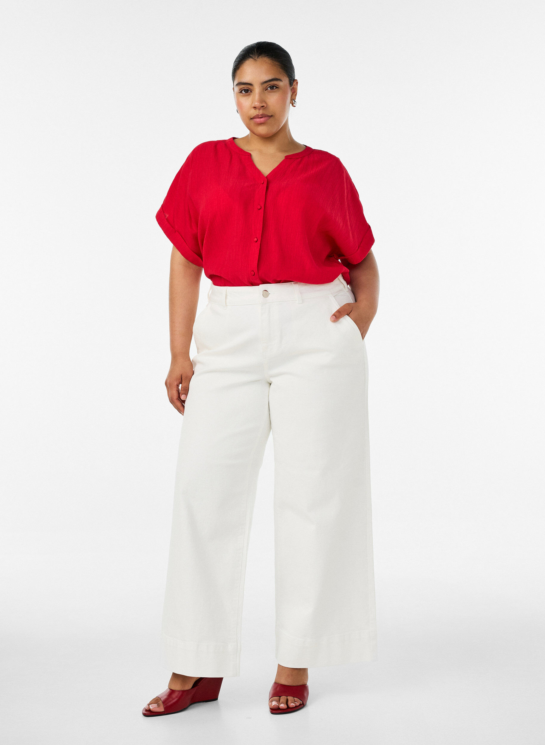 ZizzifashionViscose blouse with buttons and texture, Red, Model image number 1