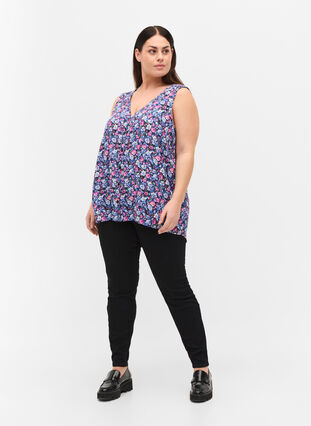 Printed viscose top with buttons, Pink blue Flower , Model image number 2