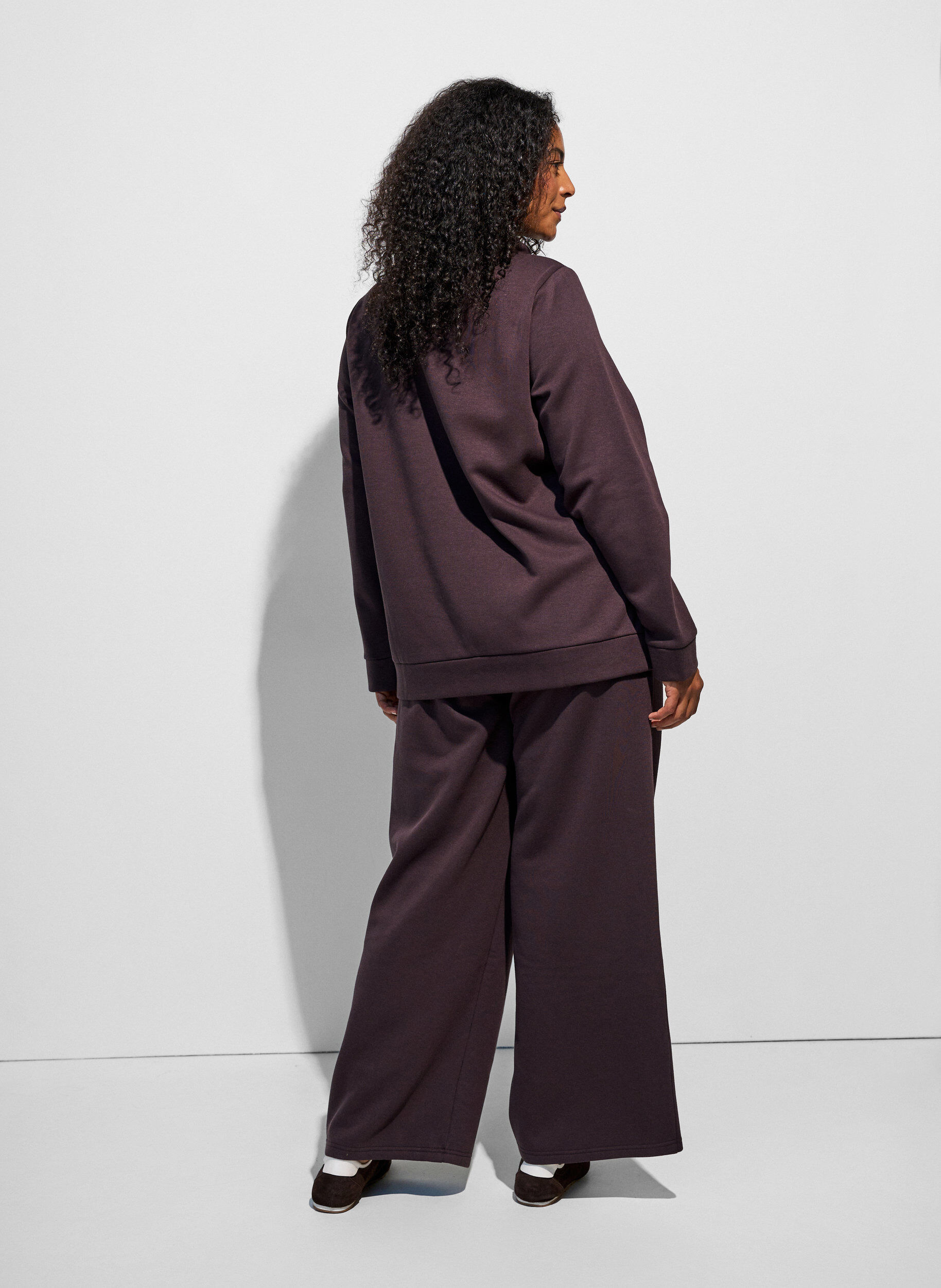 ZizzifashionHigh-waisted sweatpants with wide legs, Brown, Model image number 1