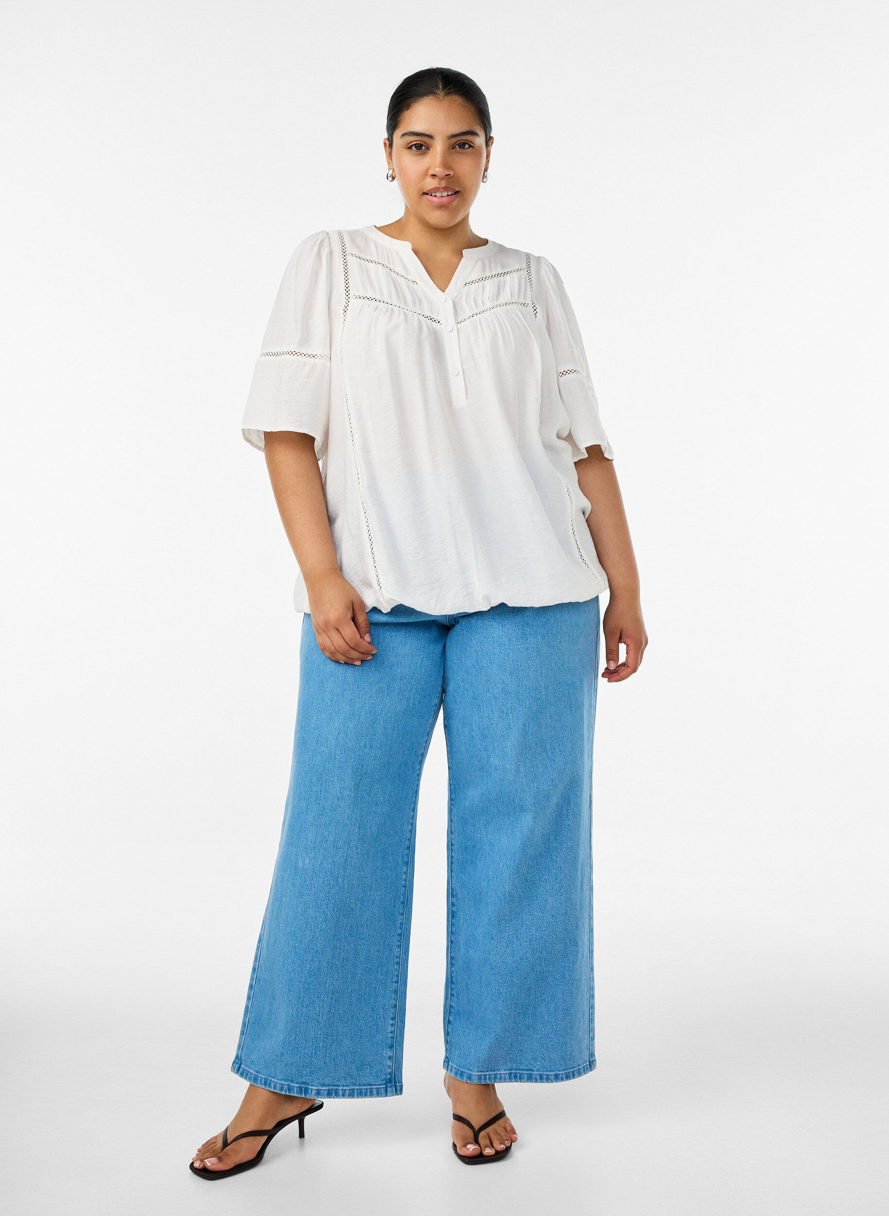 ZizzifashionViscose blouse with pintucks and balloon effect, Vanilla, Model image number 1