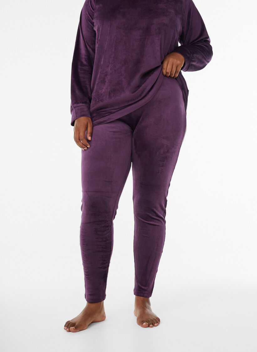 Fitted velour leggings, Purple, Model image number 2