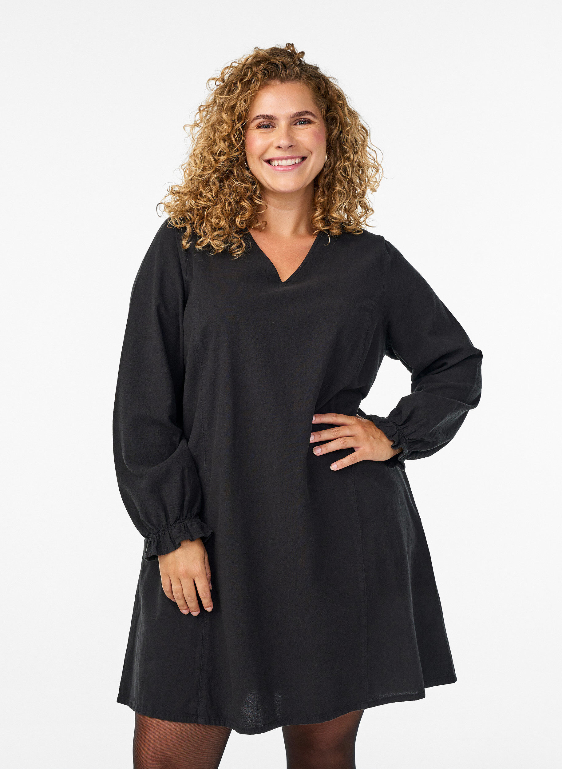 Short cotton dress with V-neck, Black, Model