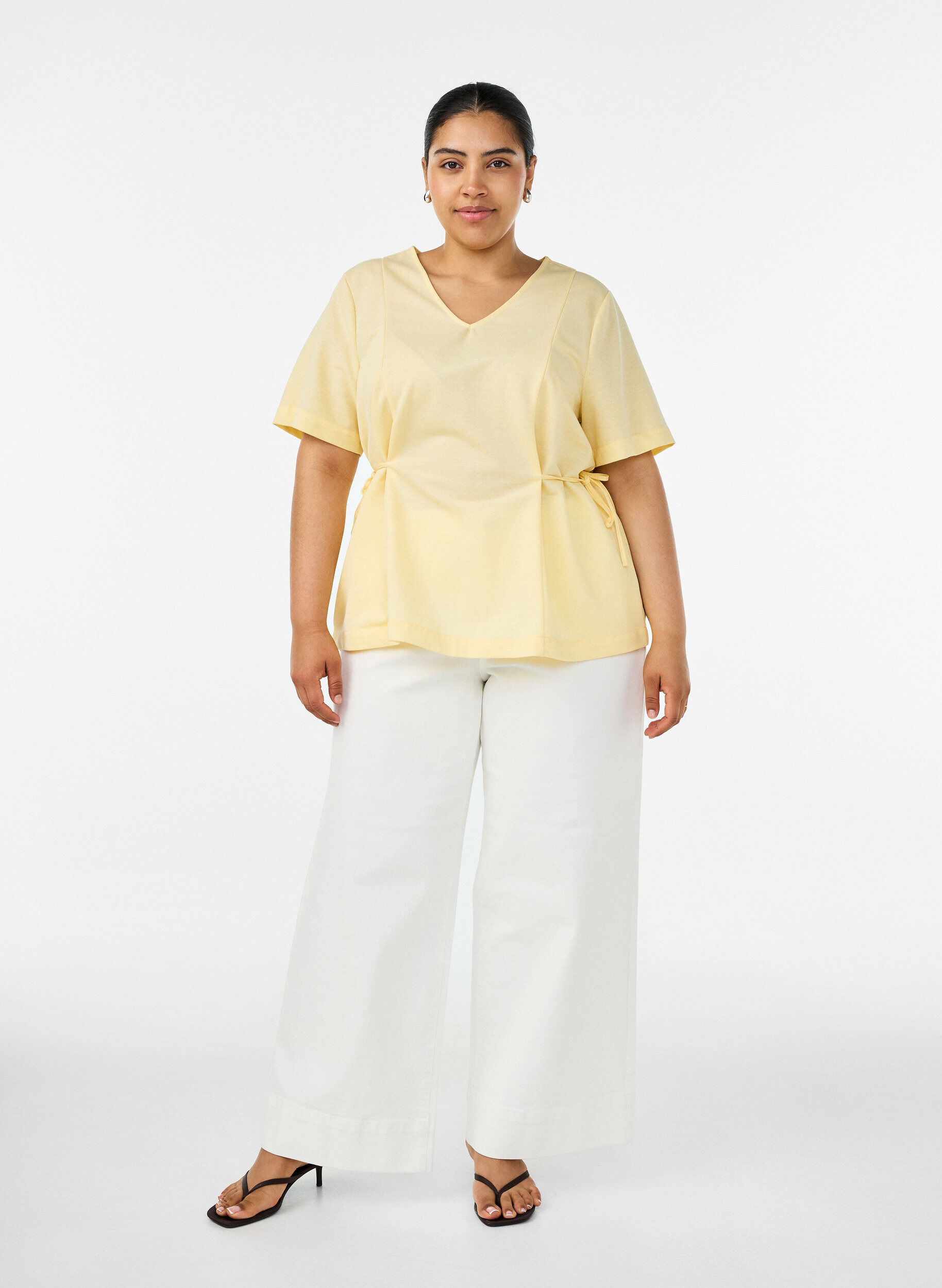 ZizzifashionBlouse in a cotton blend with a V-neck and tie-string, Yellow, Model image number 1
