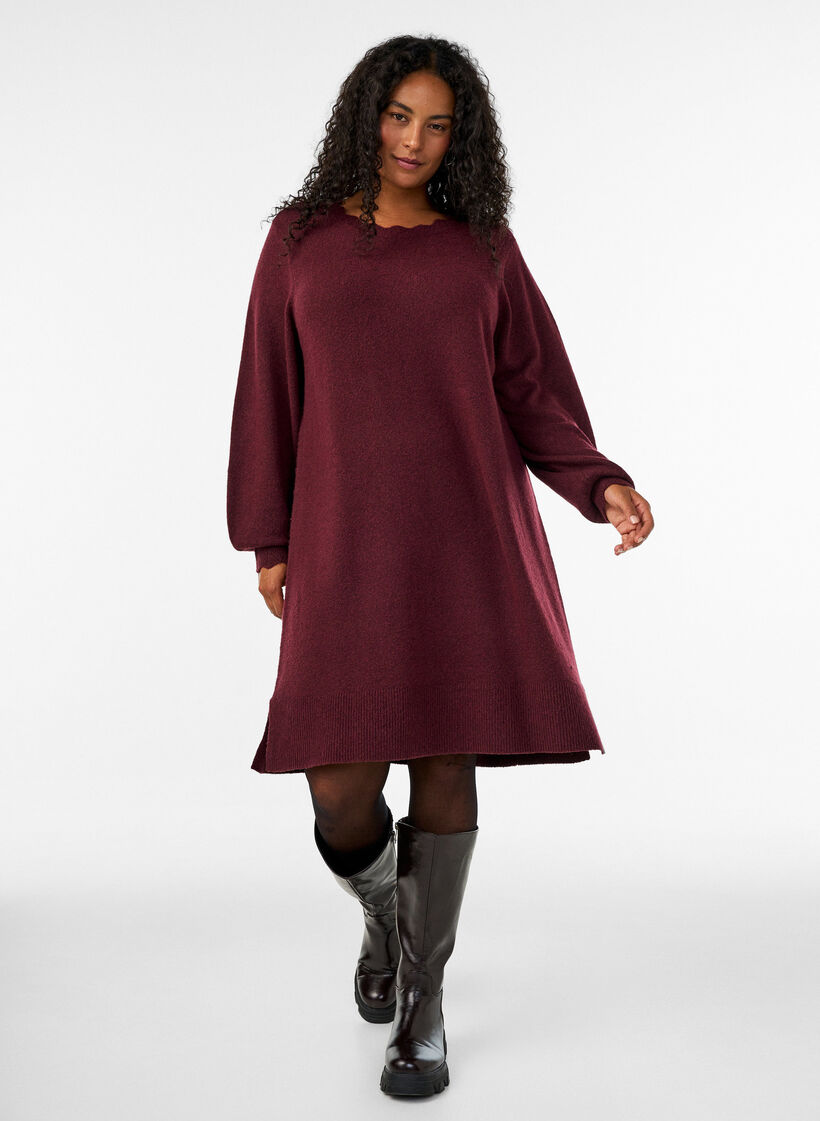 Short knitted dress with wavy hem and slits, Red, Model image number 1