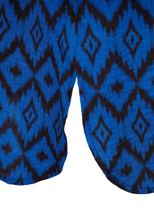 Long viscose shirt with print and frills, True blue w. Black, Packshot image number 3
