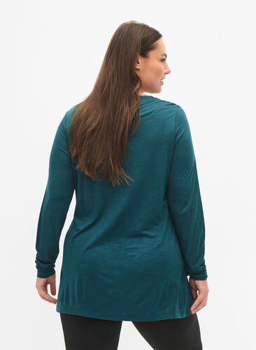 A-shape training t-shirt with long sleeves	, Deep Teal, Model image number 1
