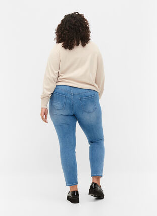 Cropped Emily jeans with embroidery, Blue denim, Model image number 1