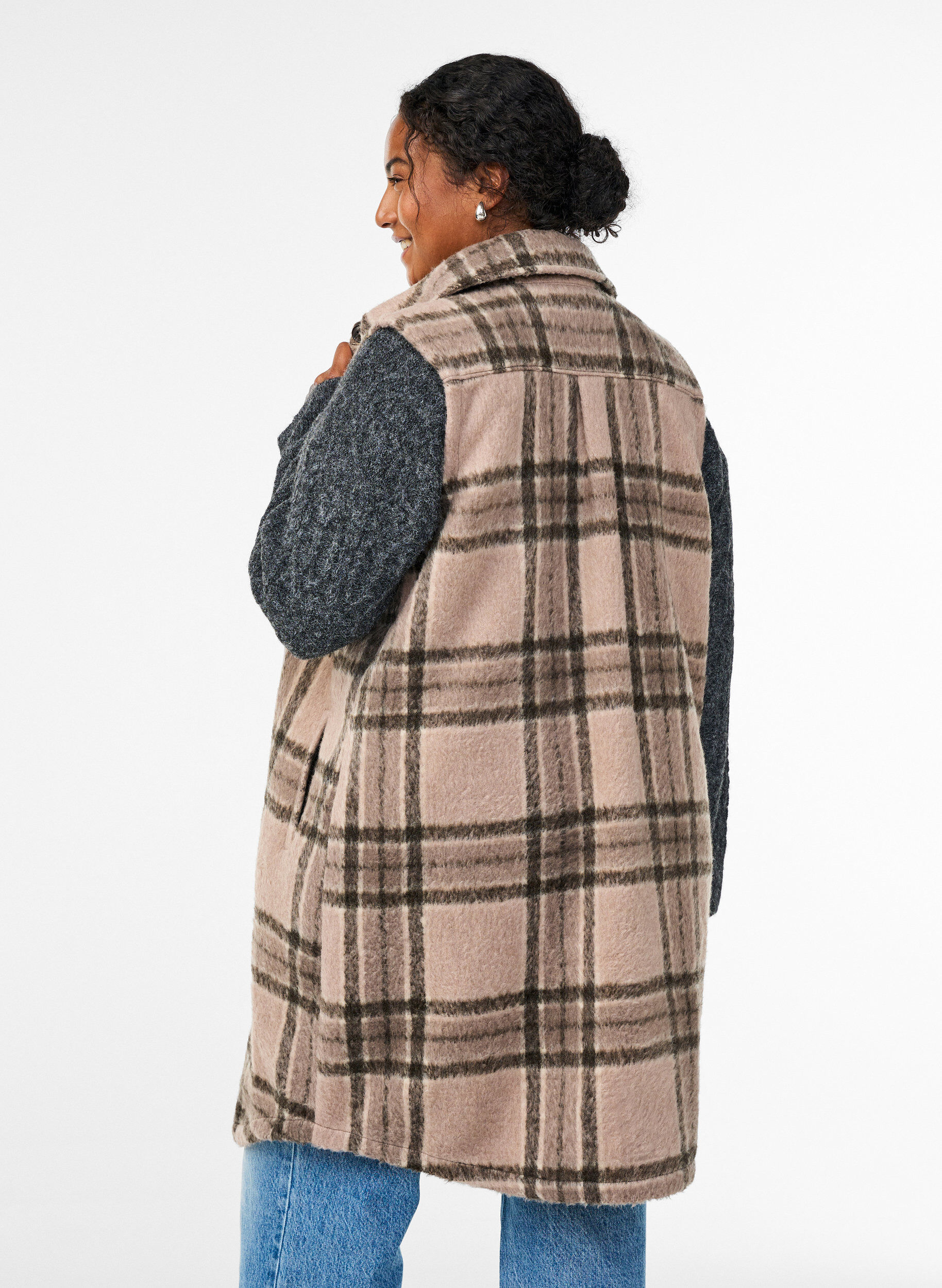 Zizzifashion Long checked vest in brushed quality, Beige, Model image number 2
