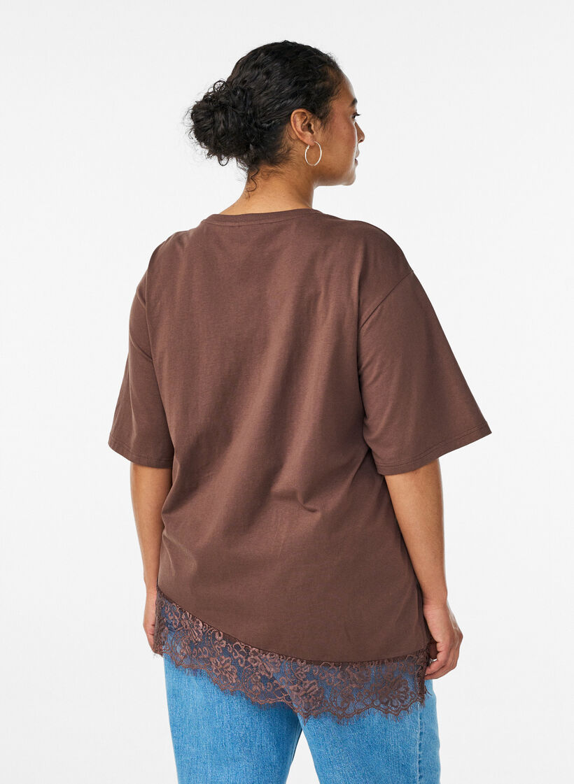 T-shirt with asymmetric lace hem, Brown, Model image number 2