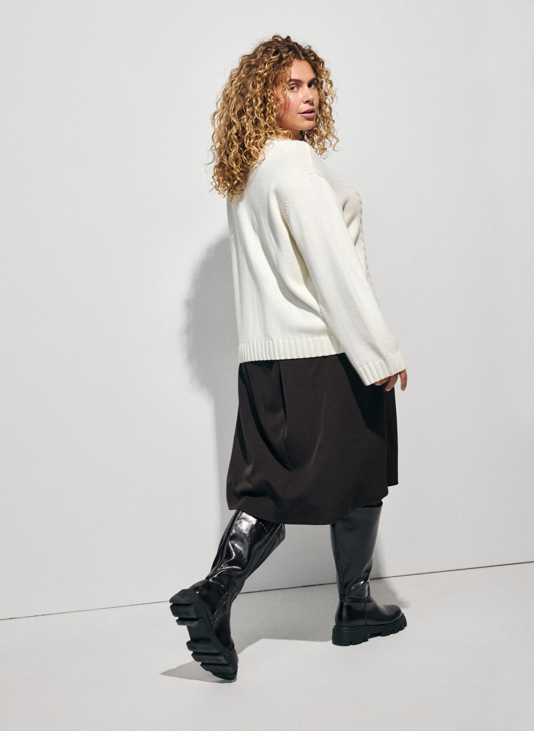 ZizzifashionKnee-length A-line skirt, Brown, Model image number 1
