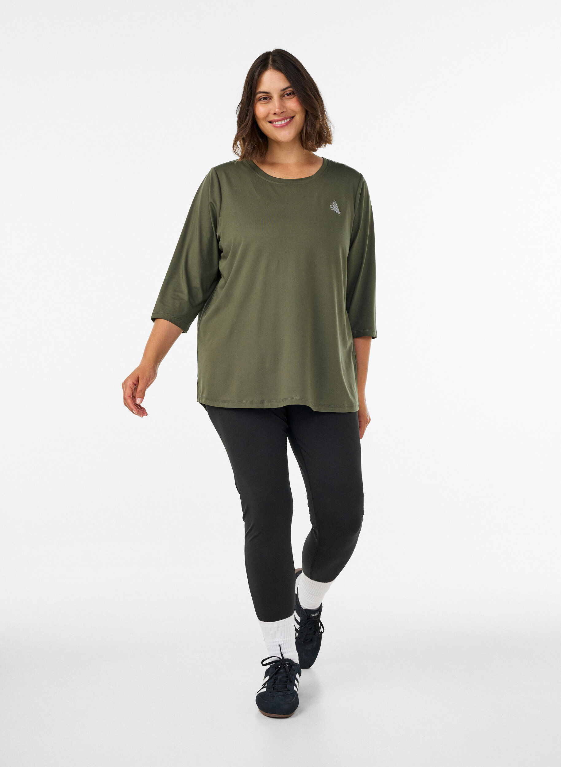 ZizzifashionSports top with 3/4 sleeves, Green, Model image number 1