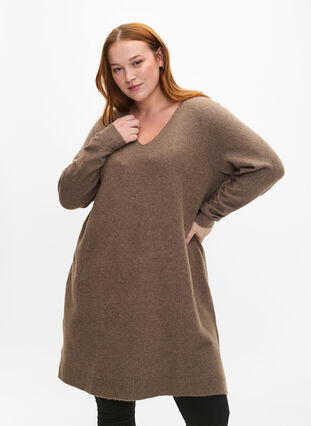 Knitted dress with slit, Walnut/White, Model image number 0
