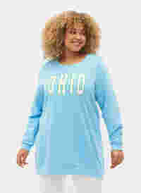 Long sweatshirt with text print, Baltic Sea, Model