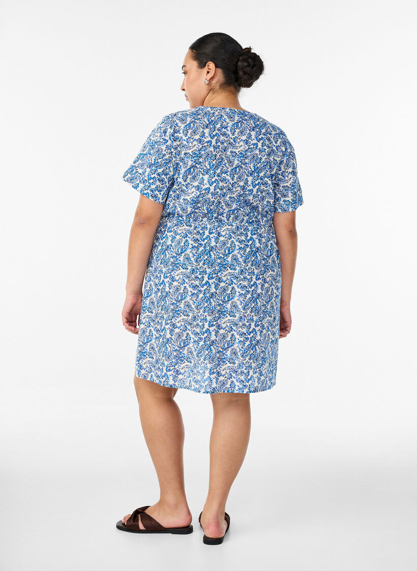 Short cotton dress with floral print, Blue, Model image number 2