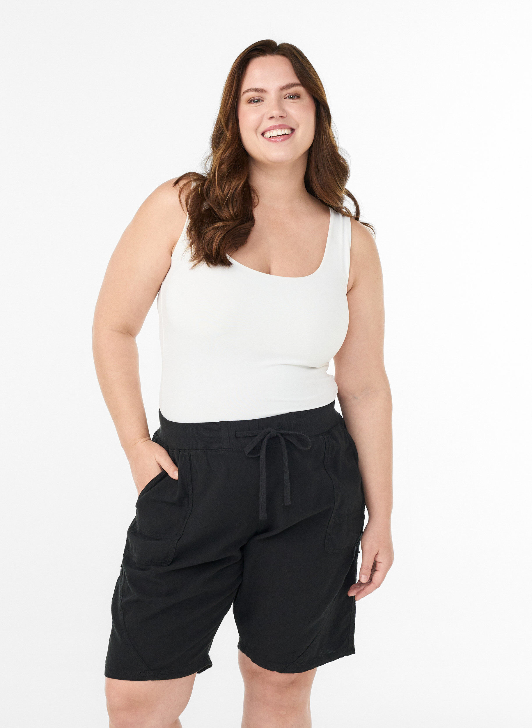 ZizzifashionLoose cotton shorts with pockets, Black, Model image number 0