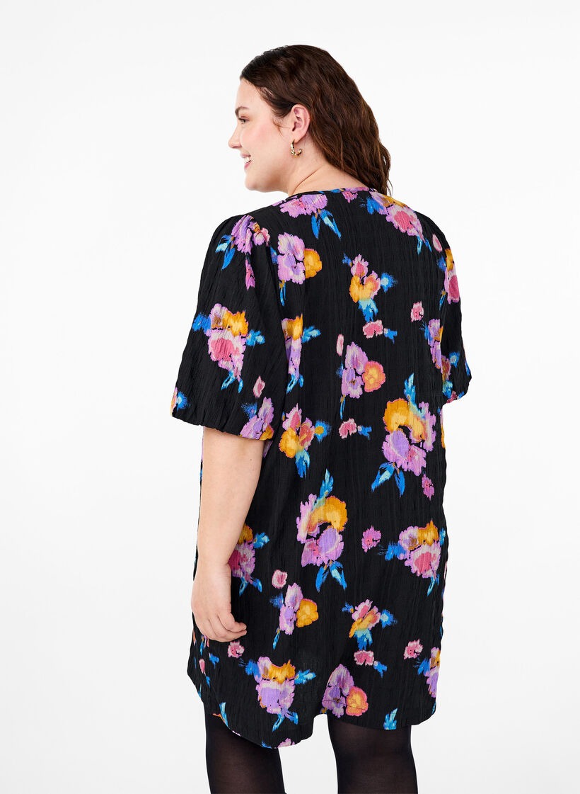 Dress with short puff sleeves and floral print, Black w. flower AOP, Model image number 1