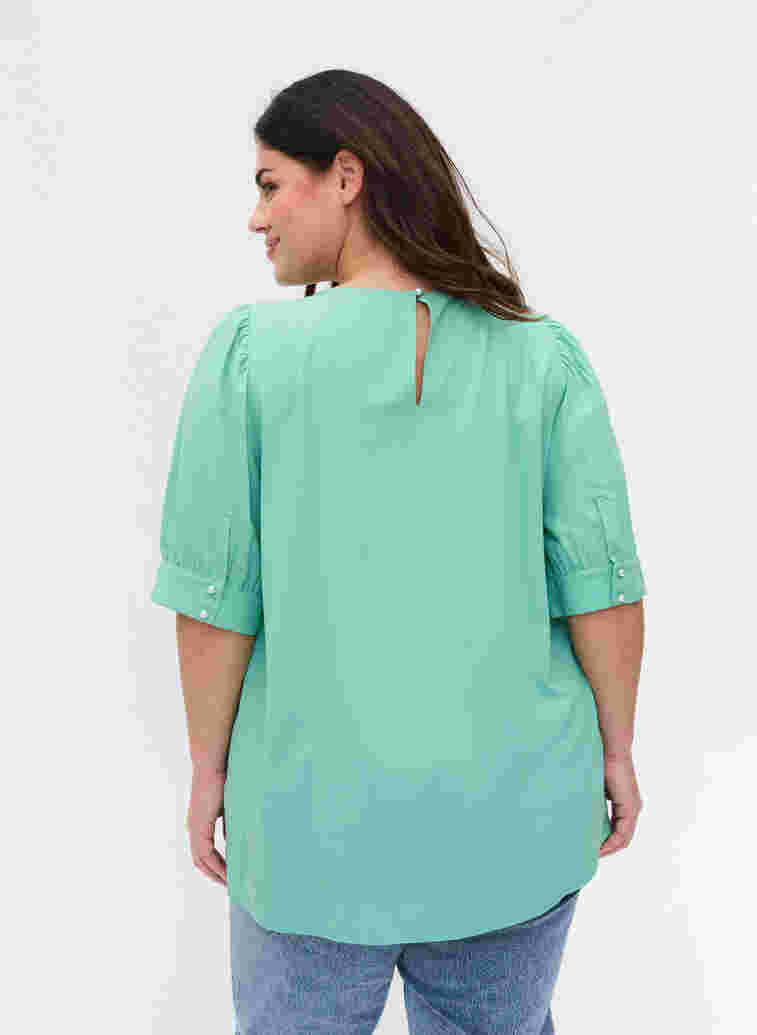 A-line blouse in viscose, Dusty Jade Green, Model image number 1