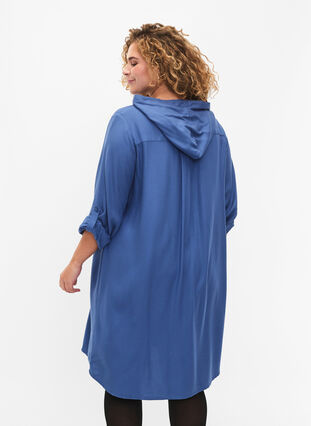 Shirt dress in viscose with hood and 3/4 sleeves, Moonlight Blue, Model image number 1
