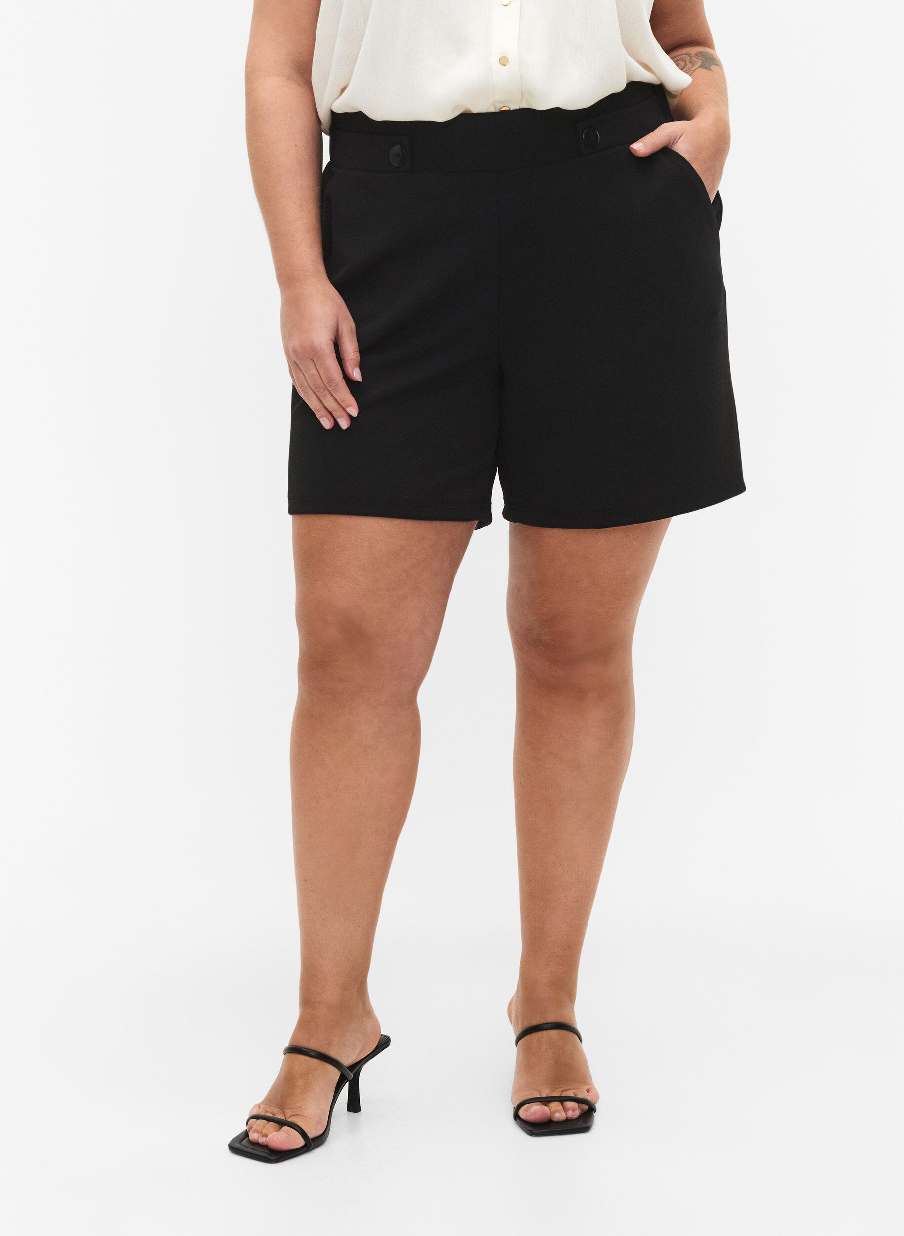 Zizzifashion Shorts with pockets and loose fit, Black, Model image number 3