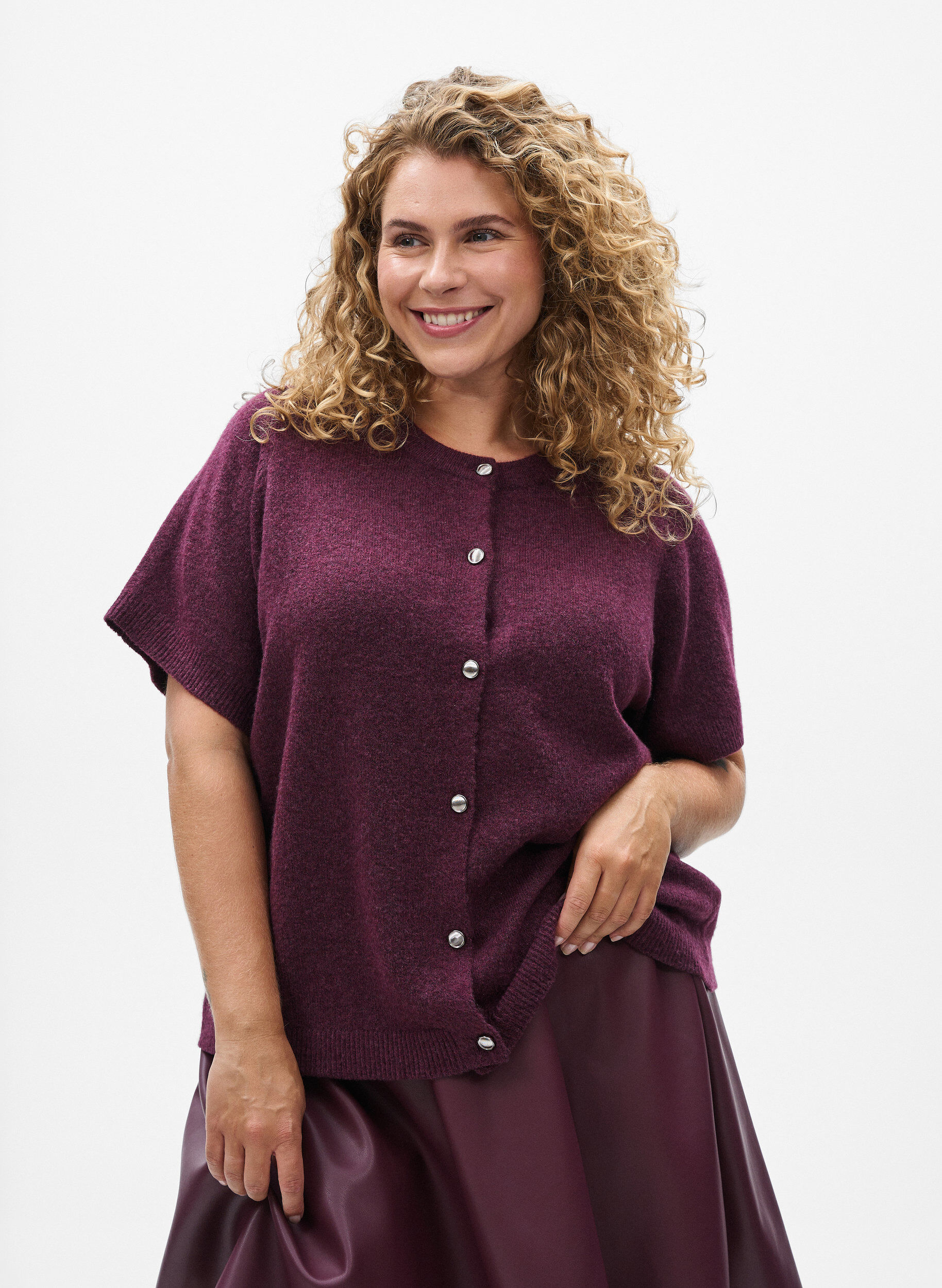 ZizzifashionKnitwear cardigan with short sleeves, Dark Bordeaux, Model image number 0