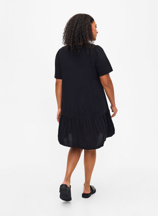 FLASH - Dress in viscose with cutline, Black, Model image number 1