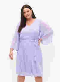 Pleated dress with 3/4 sleeves, Lavender, Model