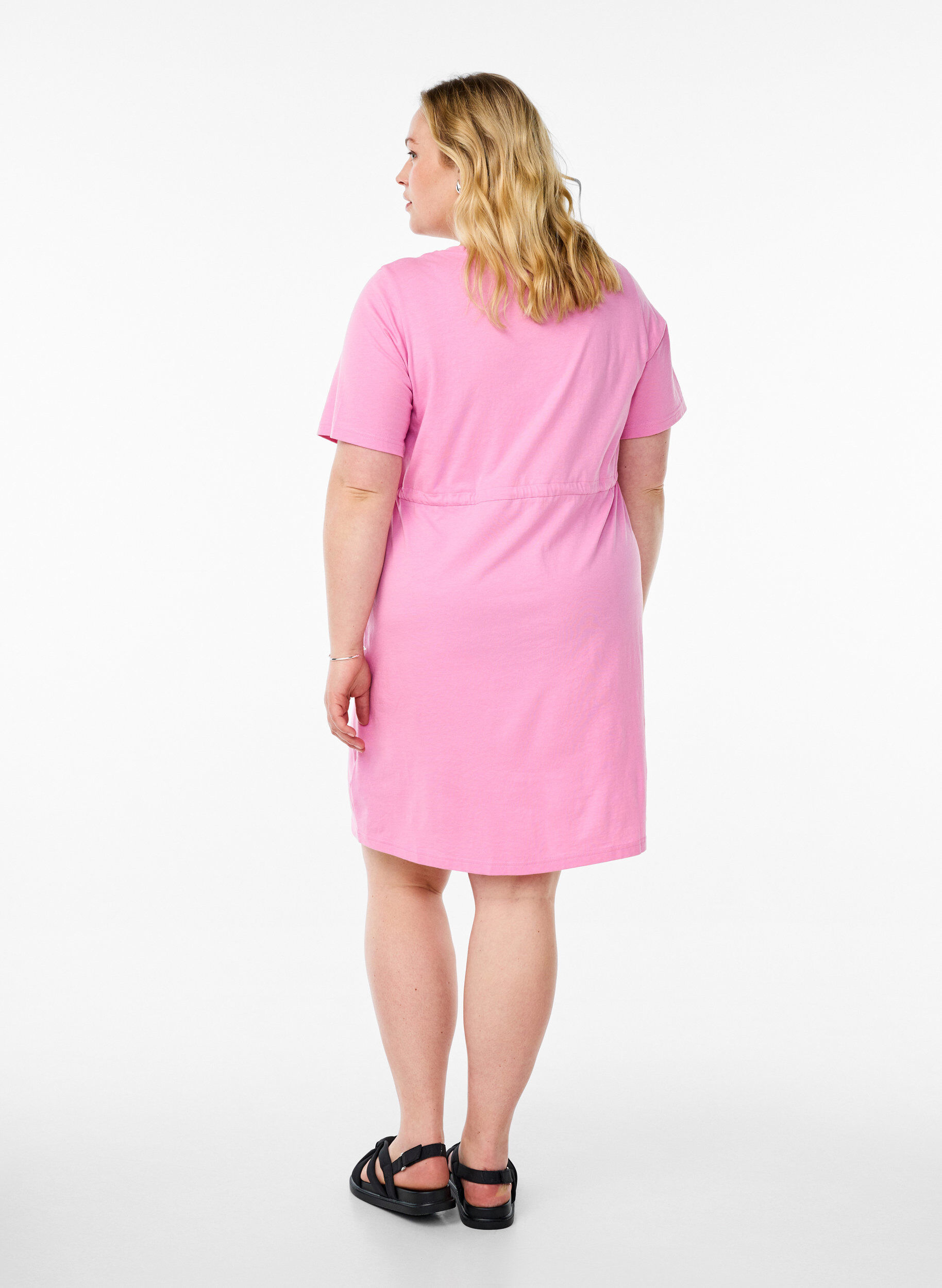 Zizzifashion FLASH - Short T-shirt dress with tie belt, Pink, Model image number 2