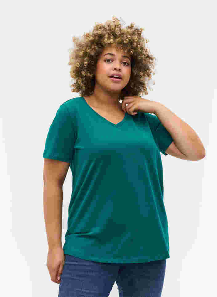 Basic t-shirt, Teal Green, Model