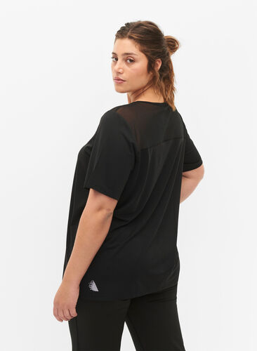 Short-sleeved training t-shirt with mesh, Black, Model image number 1