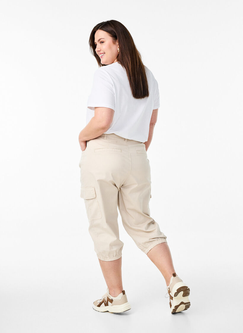 Cargo knickers with high waist, Beige, Model image number 1