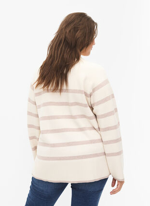 Viscose blend pullover with side slit	, Birch W/Simply T., Model image number 1