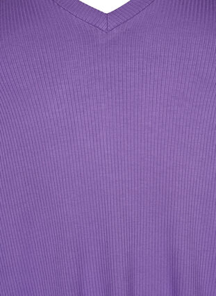 Ribbed viscose T-shirt with v-neck, Deep Lavender, Packshot image number 2