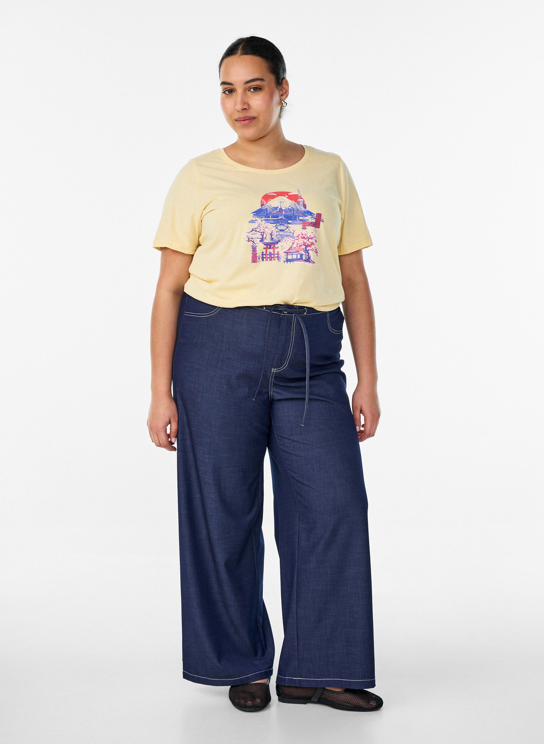 ZizzifashionT-shirt with motif, Yellow, Model image number 1